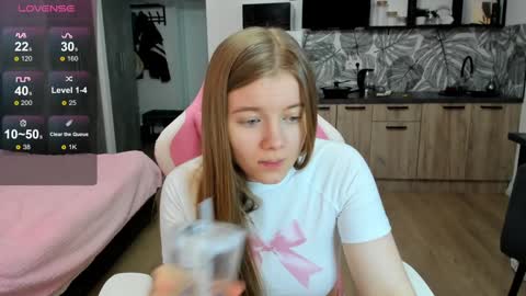 Eva online show from 4, 1, 2025
