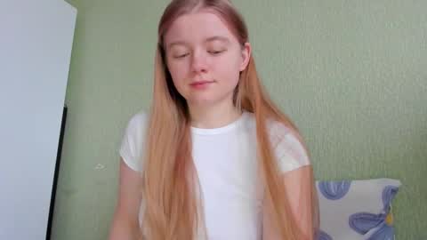 Eva online show from 23, 12, 2025