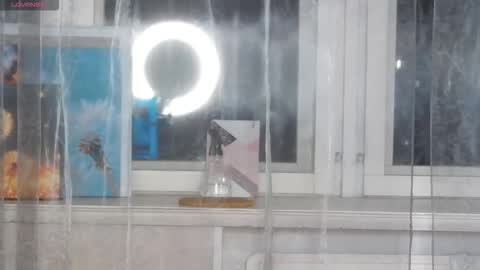 eva varnerr online show from 1, 12, 2025