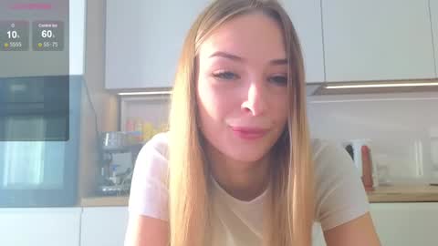 Hello Im Eva online show from 25, 12, 2024