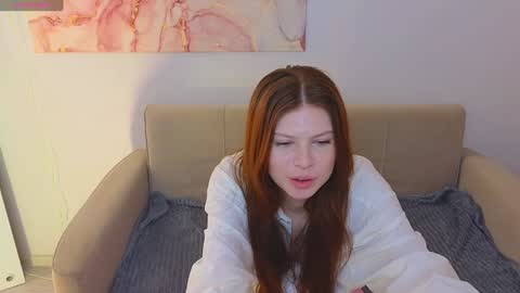 Hi Im Eva new here online show from 13, 1, 2025