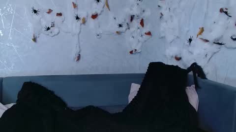 Eva online show from 31, 10, 2025