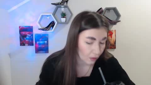 Evachaturbatte online show from 9, 2, 2026