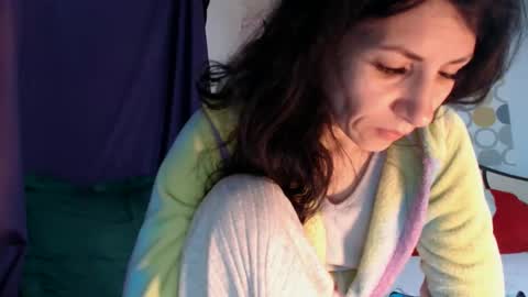 hornycrissyyourlove online show from 24, 2, 2026