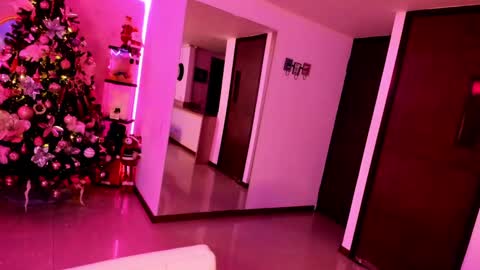 Snapshot of evagomez chatting on 6, 1, 2025 Eva Gomez online show from 6, 1, 2025