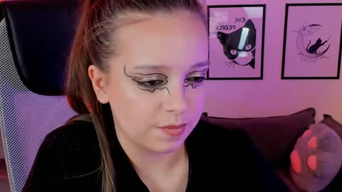 Eva online show from 27, 3, 2026