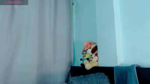 Evah Lee online show from 8, 3, 2026