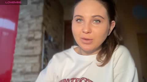 Snapshot of evahazardd chatting on 26, 1, 2025 EvaHazard online show from 26, 1, 2025