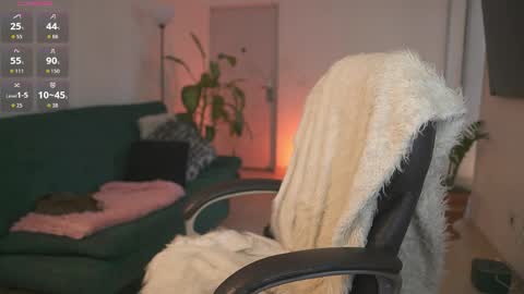 Snapshot of evajacksss_ chatting on 6, 4, 2026 evajacksss_ online show from 6, 4, 2026