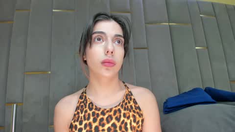 Snapshot of evalims chatting on 20, 12, 2025 EVA online show from 20, 12, 2025