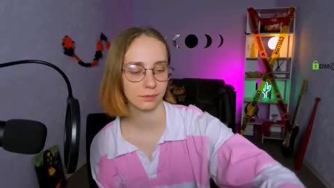 Snapshot of evalora_vei chatting on 27, 10, 2025 evalora online show from 27, 10, 2025