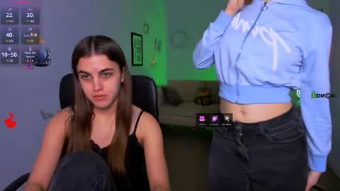 Snapshot of evalora_vei chatting on 1, 12, 2025 evalora online show from 1, 12, 2025