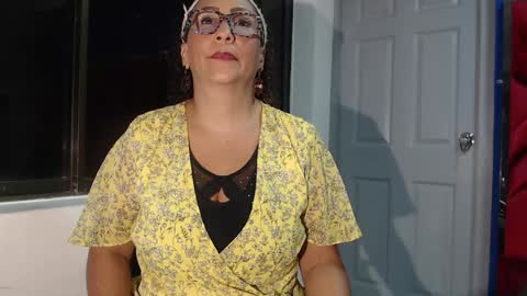 Eva Mills online show from 3, 1, 2025