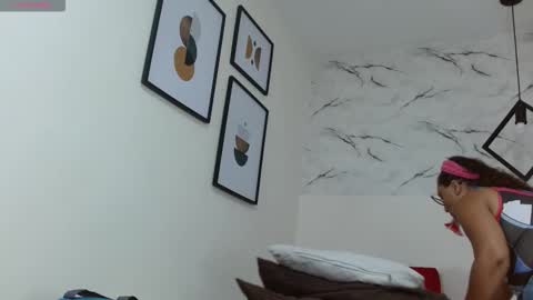 Eva Mills online show from 15, 11, 2025