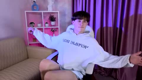 Snapshot of evan__joy chatting on 14, 3, 2026 Evan online show from 14, 3, 2026