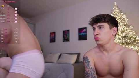 evan_white_ online show from 10, 1, 2025