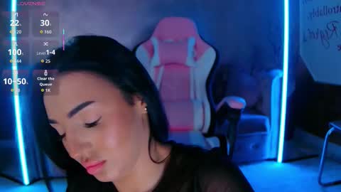 Eva online show from 5, 11, 2025