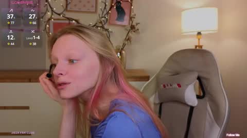 Snapshot of evangel1ne chatting on 9, 2, 2025 evangel1ne online show from 9, 2, 2025