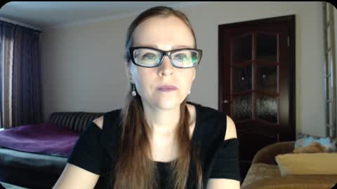 YourMistress online show from 25, 2, 2025