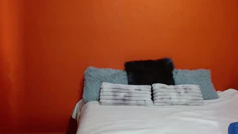 evangelinne_01 online show from 18, 12, 2025