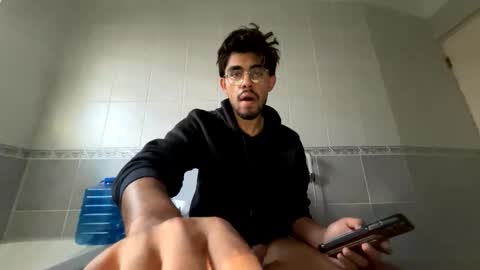 Snapshot of evansjacob chatting on 18, 12, 2025 evansjacob online show from 18, 12, 2025