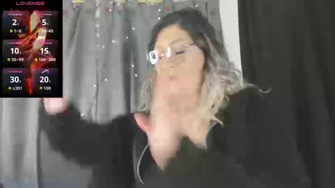 evasaenz online show from 16, 9, 2025