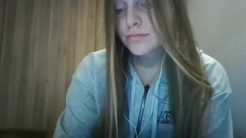 evasapples2026 online show from 15, 1, 2026