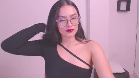 Eve Rox18 online show from 8, 11, 2025