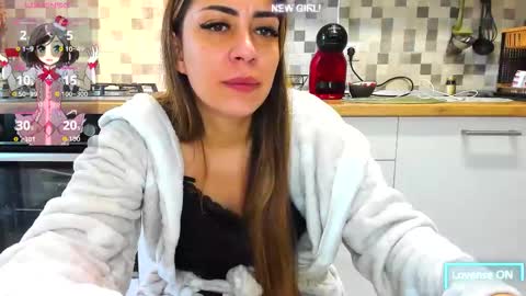 eveeevian online show from 2, 10, 2025