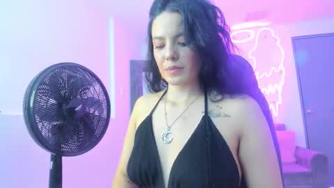 evelin__thompsson online show from 24, 2, 2026