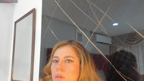 EVELIN online show from 17, 12, 2025