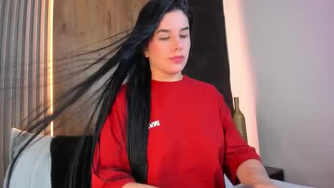 E V E L I N online show from 18, 2, 2026