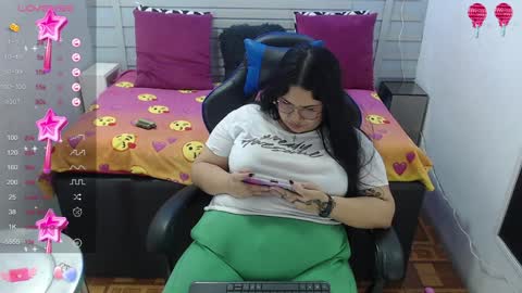evelin zaens online show from 10, 1, 2025