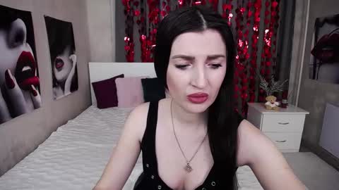 Evelin online show from 10, 2, 2026