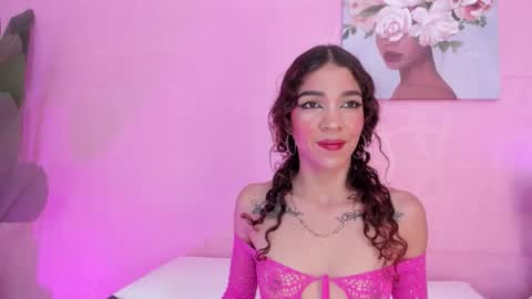 Snapshot of evelyn__rose1 chatting on 18, 3, 2026 evelyn__rose1 online show from 18, 3, 2026