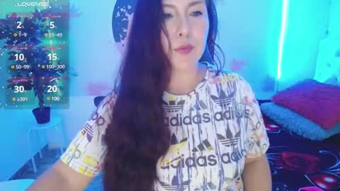 Juliana online show from 20, 2, 2025