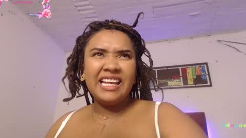 Snapshot of evelyn_sandoval chatting on 6, 1, 2025 Evelyn Sandoval online show from 6, 1, 2025