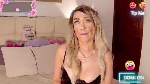 EvelynaGrey online show from 8, 1, 2026