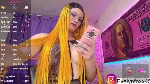 evelyn Foxx new account online show from 8, 1, 2025