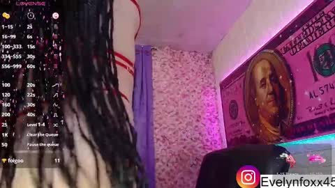 evelyn Foxx new account online show from 10, 3, 2025