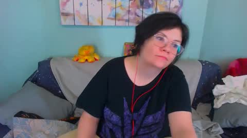 Everly online show from 15, 2, 2026