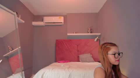 Sophia online show from 9, 9, 2025