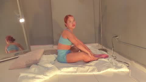Sophia online show from 10, 9, 2025