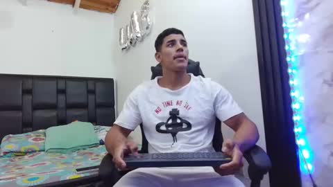 Snapshot of evessinn chatting on 6, 1, 2025 luis online show from 6, 1, 2025