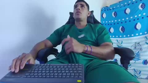 Snapshot of evessinn chatting on 23, 1, 2025 luis online show from 23, 1, 2025