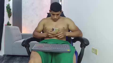 Snapshot of evessinn chatting on 13, 9, 2025 luis online show from 13, 9, 2025