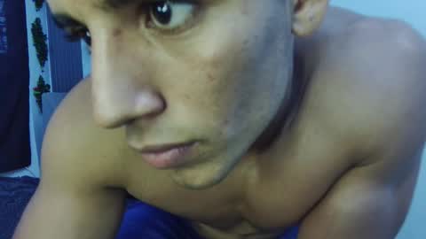 Snapshot of evessinn chatting on 8, 11, 2025 luis online show from 8, 11, 2025