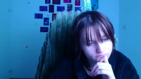 Evie online show from 8, 2, 2026