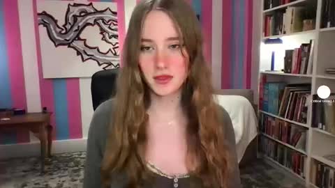 Snapshot of eviecam chatting on 17, 3, 2026 Evie3 online show from 17, 3, 2026