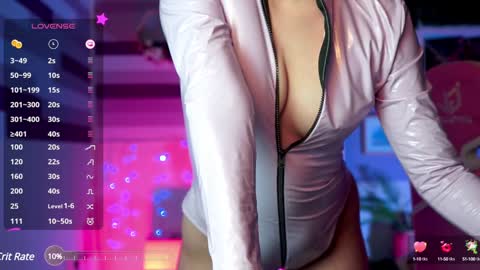 Evie online show from 25, 12, 2024